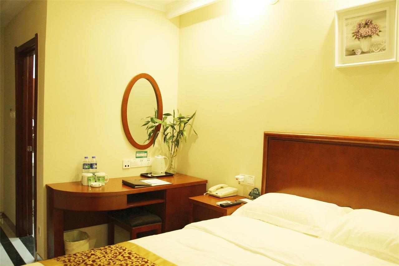 Greentree Inn Jiangsu Yancheng Dongtai Honglan Road Pedestrian Street Express Hotel Exterior foto